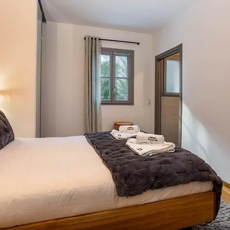 Les Fermes Du Montenvers Appt 1 - Year Apartamento *